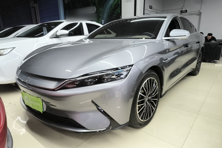 BYD Han 2022 car image #2