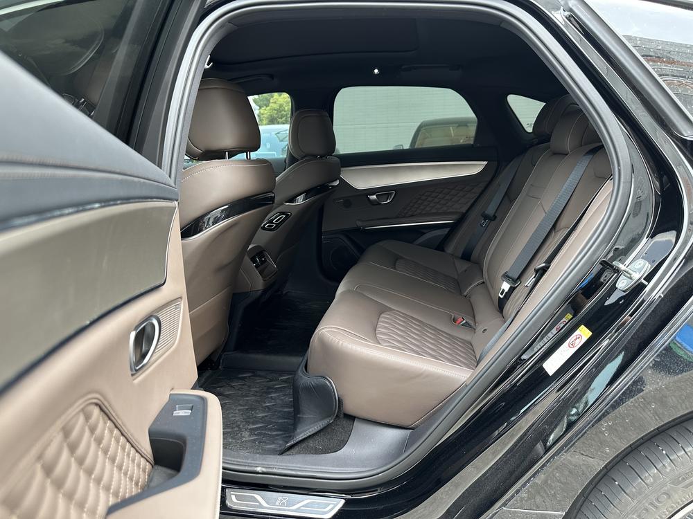 BYD Han 2023 imagem de carro #14