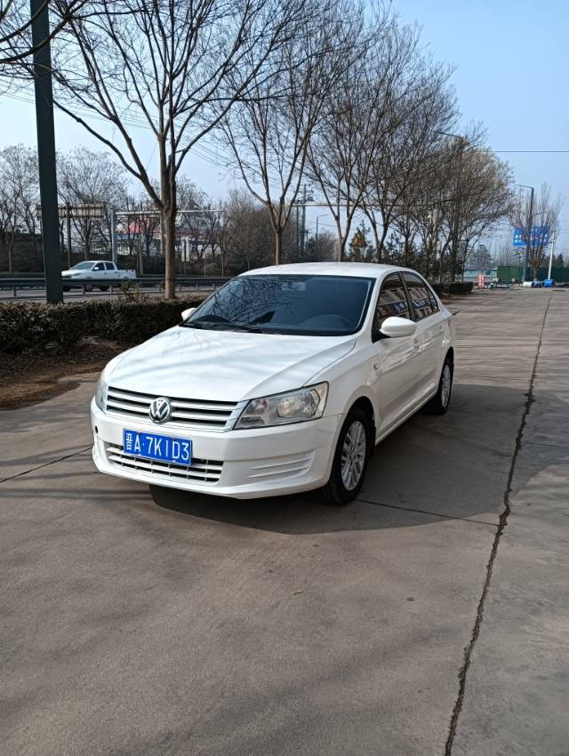 Volkswagen Santana 2013 Volkswagen Santana 2013 car image