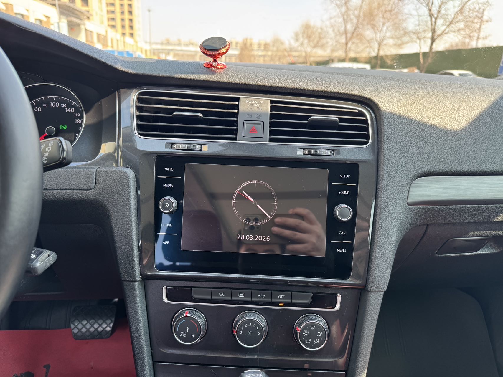Volkswagen Golf (Imported) 2019 #7 Volkswagen Golf (Imported) 2019 car image #7