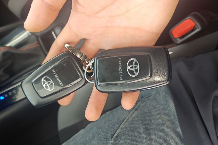 Toyota Corolla 2022 immagine di auto #14