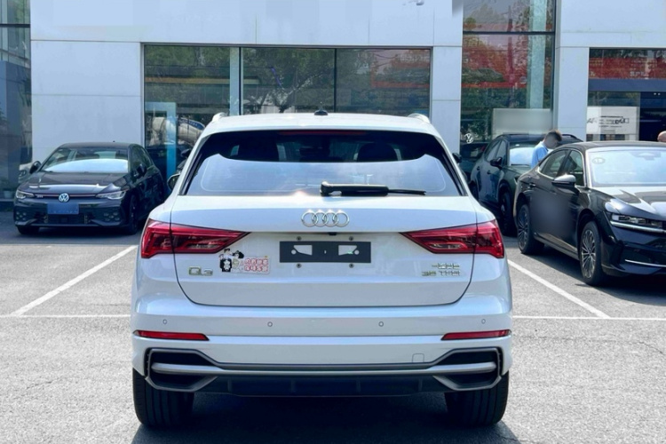 Audi Q3 2021 #10 Audi Q3 2021 immagine di auto #10