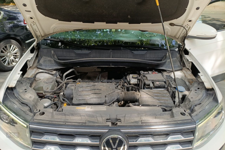 Volkswagen T-Cross 2020 car image #22