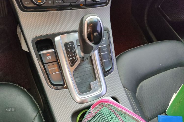 GEELY Emgrand GS 2017 صورة سيارة #16