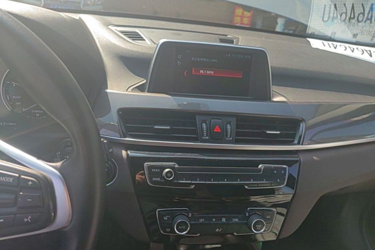 BMW X1 2019 #17 BMW X1 2019 car image #17