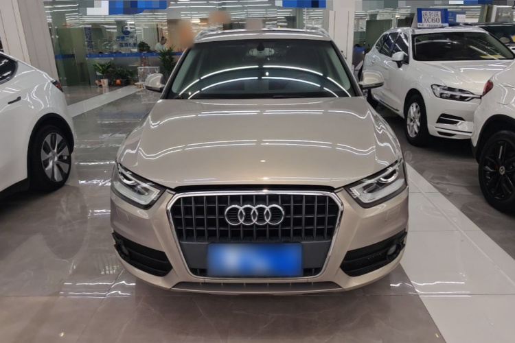 Audi Q3 2015 #3 Audi Q3 2015 car image #3