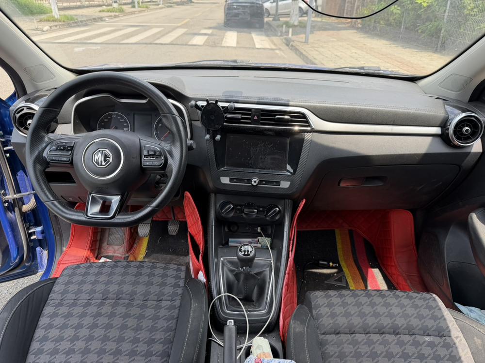MG ZS 2018 #10 MG ZS 2018 car image #10