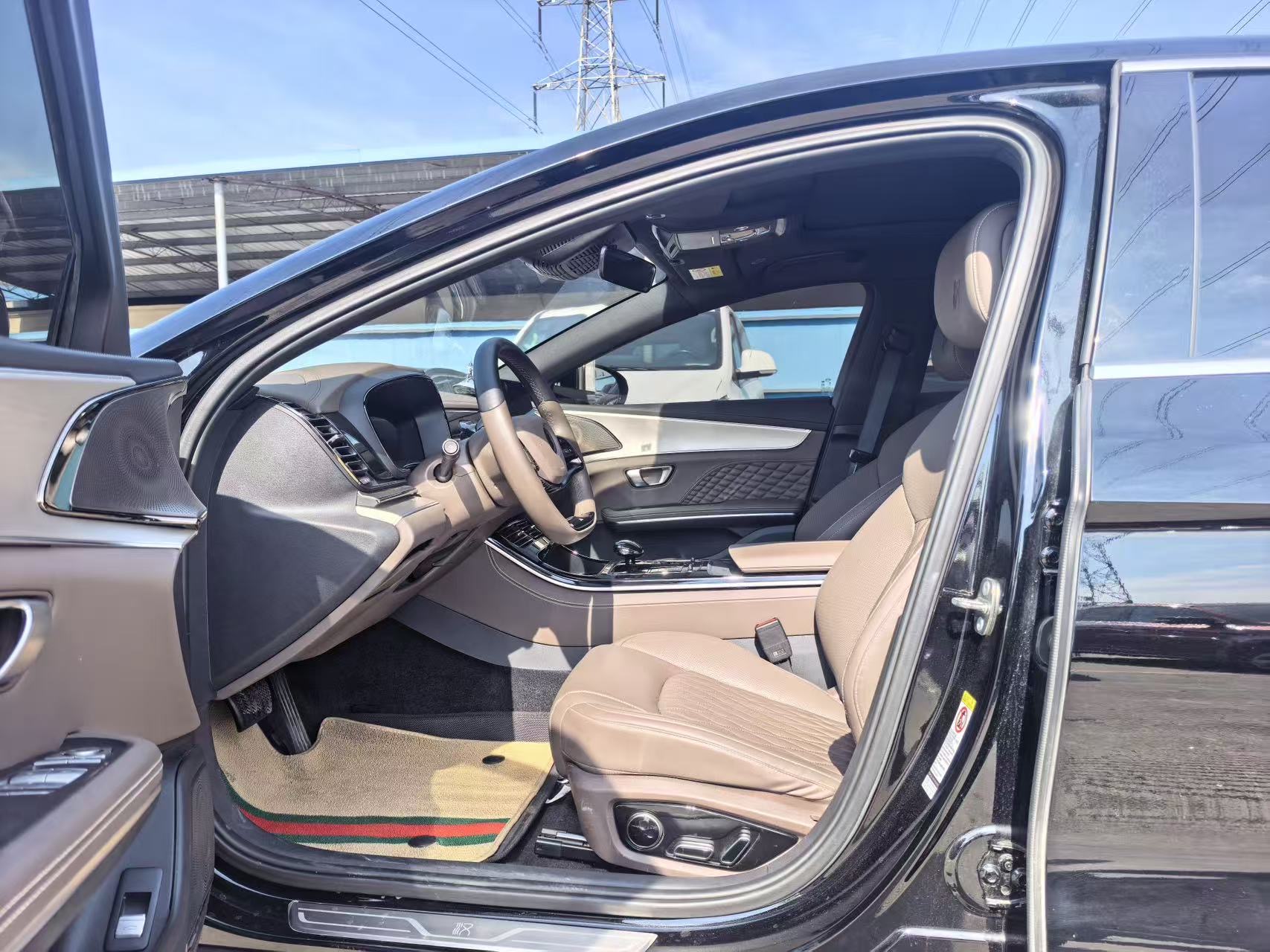 BYD Han 2024 car image #3