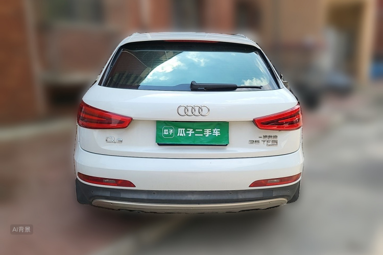Audi Q3 2016 car image #6