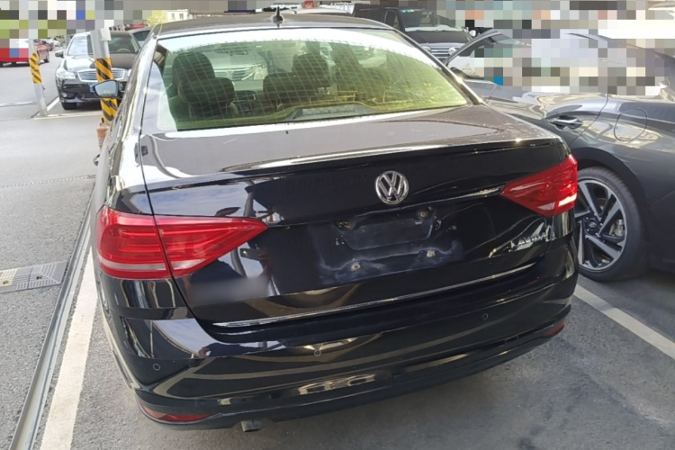 Volkswagen Lavida 2016 car image #6