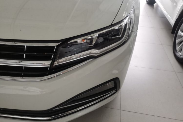 Volkswagen Bora 2019 #20 Volkswagen Bora 2019 car image #20