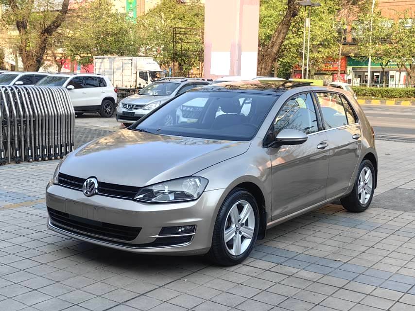 Volkswagen Golf 2016 car image 