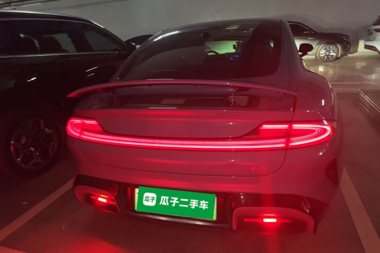 MI SU7 2024 car image #6