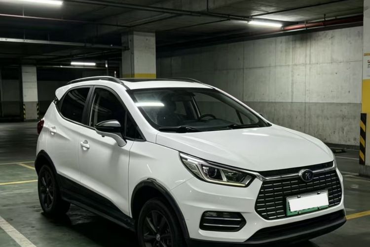 BYD Yuan New Energy 2020 #4 BYD Yuan New Energy 2020 car image #4