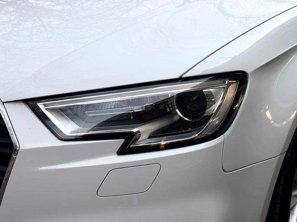 Audi A3 2018 car image #10