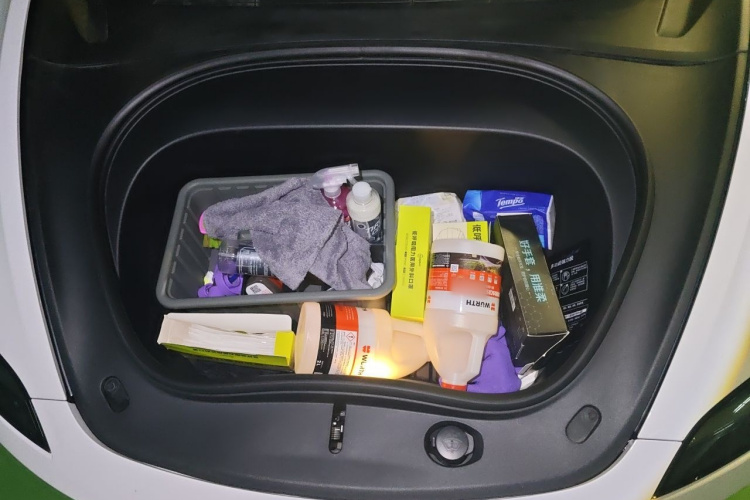 Tesla Model 3 2024 car image #18