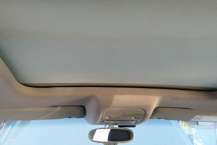 Audi Q3 2016 car image #20
