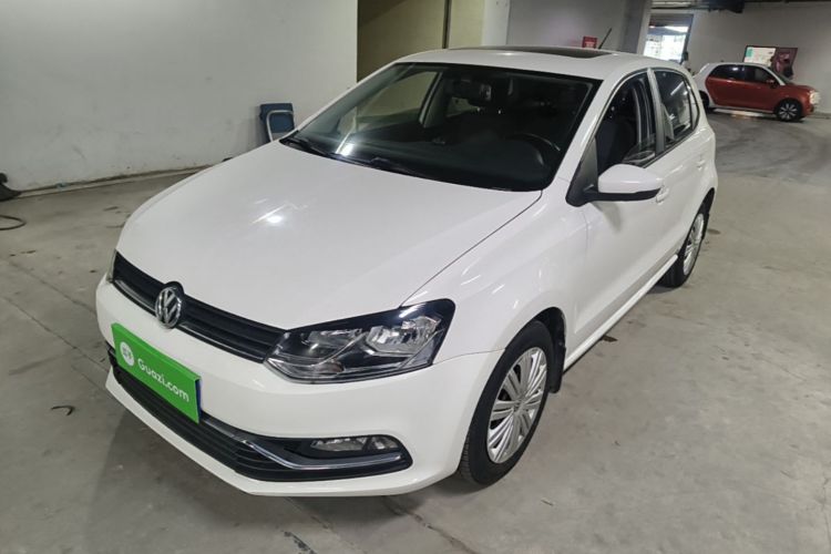 Volkswagen Polo 2016 car image #2