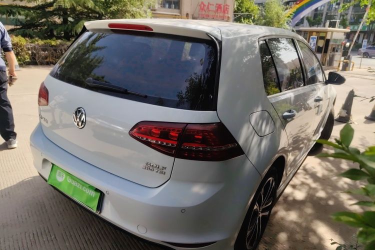 Volkswagen Golf 2017 #5 Volkswagen Golf 2017 car image #5
