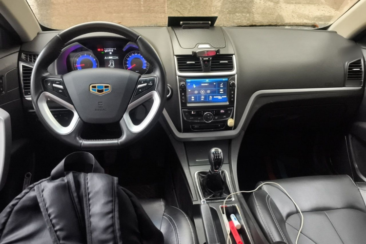 GEELY Emgrand 2016 car image #7