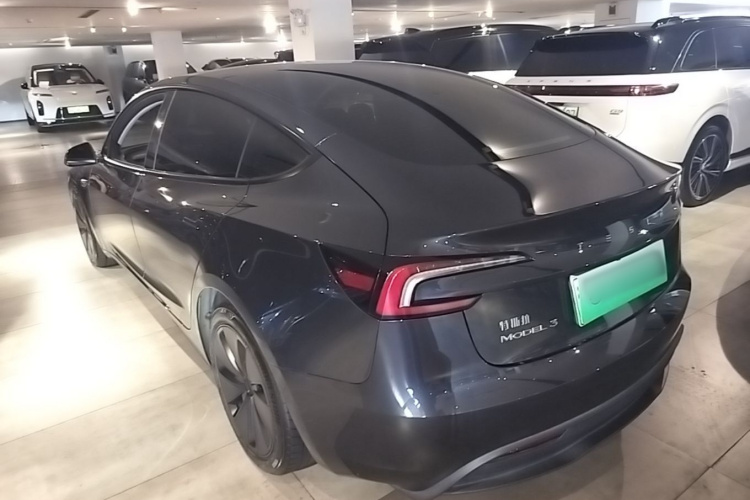 Tesla Model 3 2025 #5 Tesla Model 3 2025 car image #5