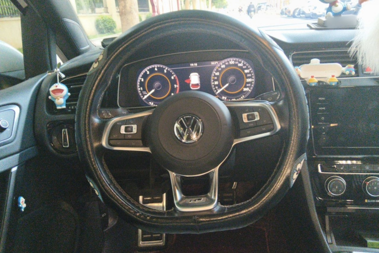 Volkswagen Golf 2020 #11 Volkswagen Golf 2020 car image #11
