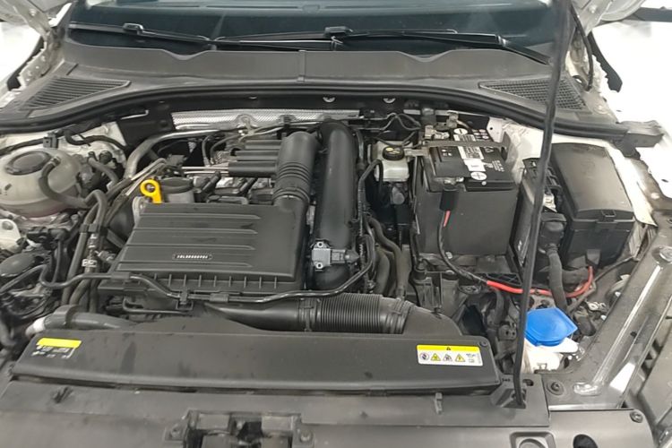 Volkswagen Bora 2022 car image #20