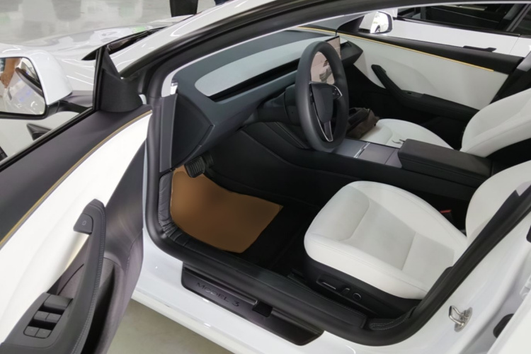 Tesla Model 3 2024 #12 Tesla Model 3 2024 car image #12