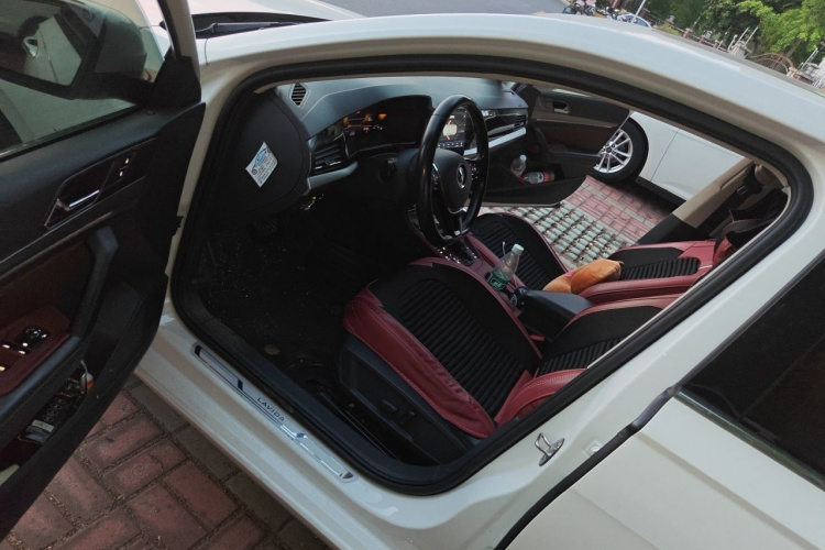 Volkswagen Lavida 2022 #13 Volkswagen Lavida 2022 car image #13