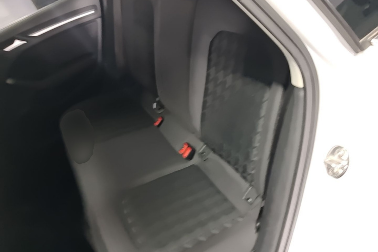 Audi A3 2017 car image #17