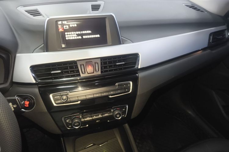 BMW X1 2017 car image #17