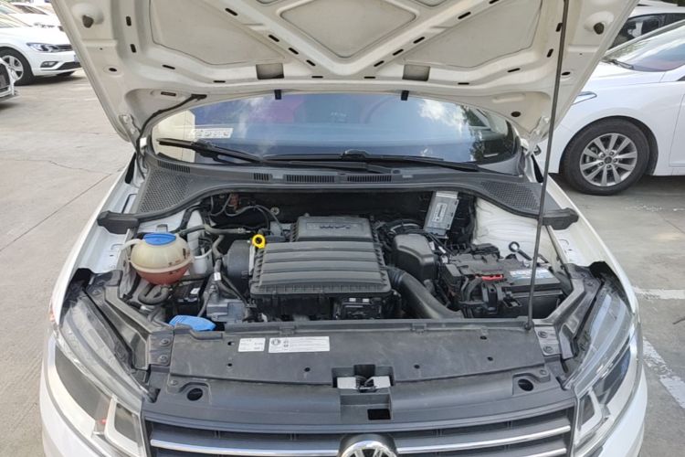 Volkswagen Santana 2018 car image #20