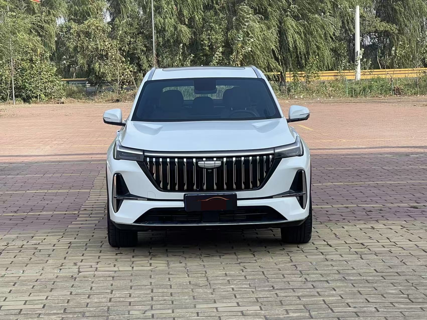 GEELY Boyue L 2025 car image #2