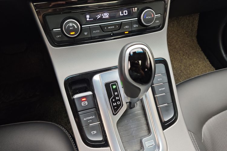 GEELY Emgrand GL 2019 car image #14