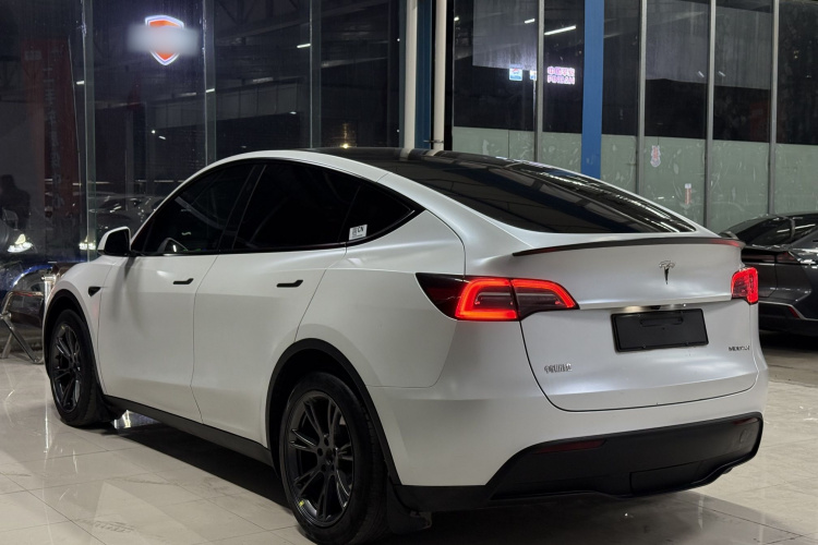 Tesla Model Y 2024 #5 Tesla Model Y 2024 imagen de coche #5