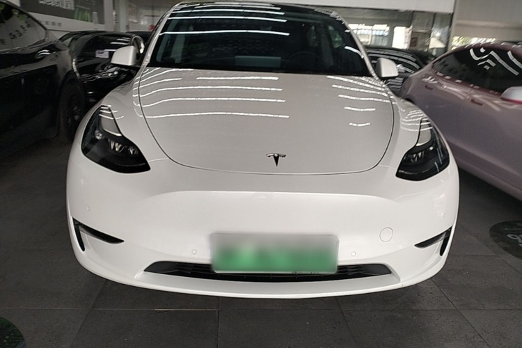 Tesla Model Y 2022 #3 Tesla Model Y 2022 car image #3
