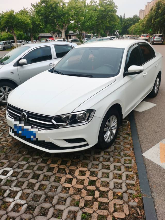 Volkswagen Bora 2018 car image 