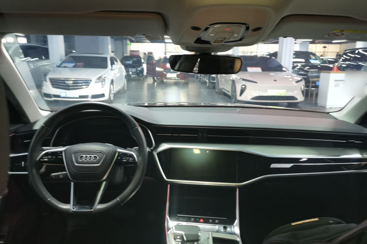 Audi A6L 2023 car image #11