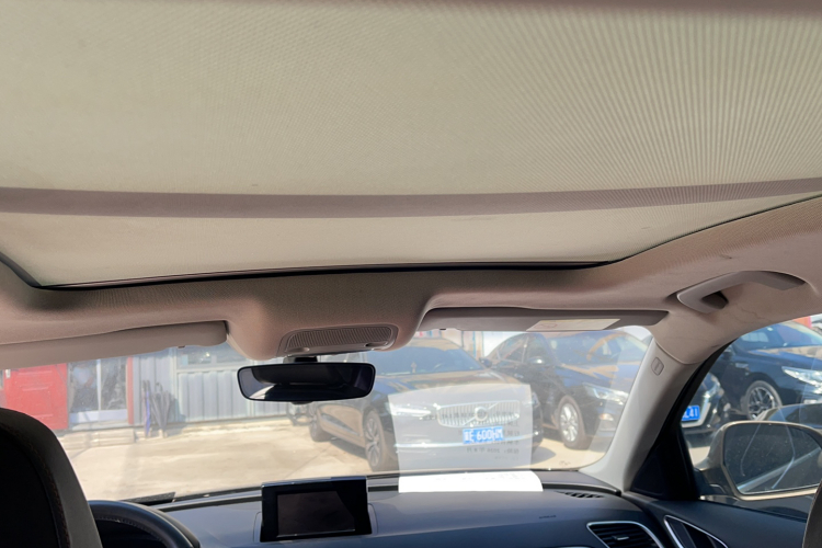 Audi Q3 2019 #21 Audi Q3 2019 car image #21