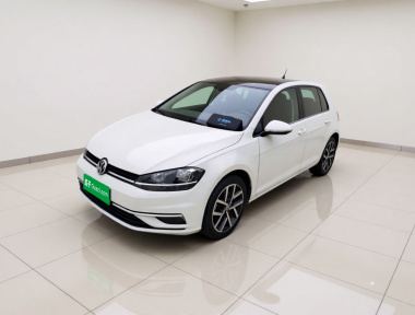 Volkswagen Golf 2018 car image 