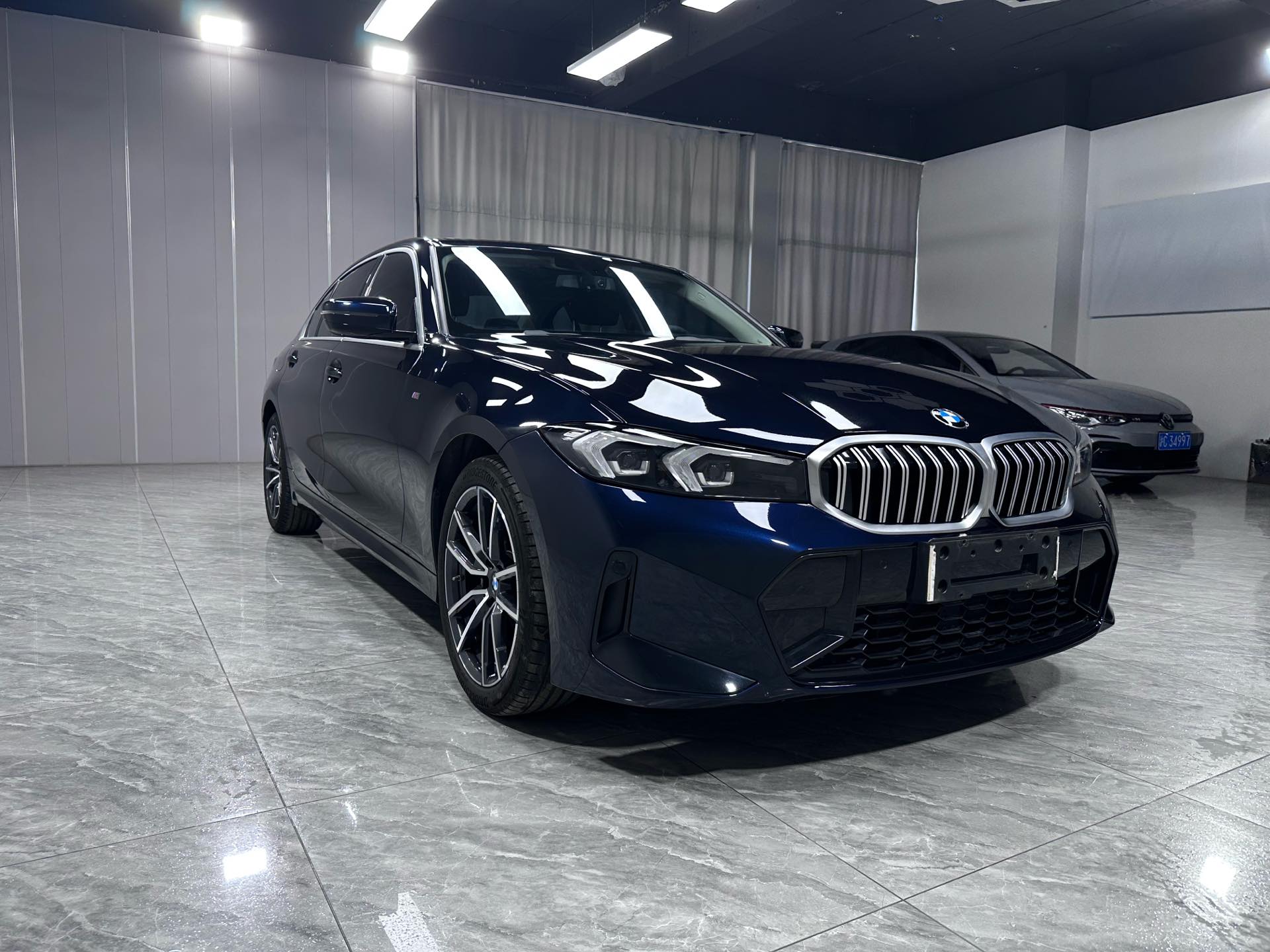 BMW 3 Series 2023 car image #3