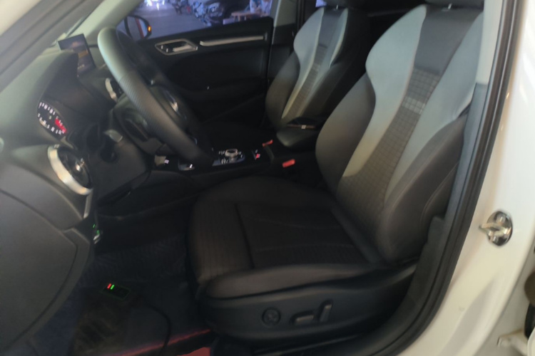 Audi A3 2019 #15 Audi A3 2019 car image #15