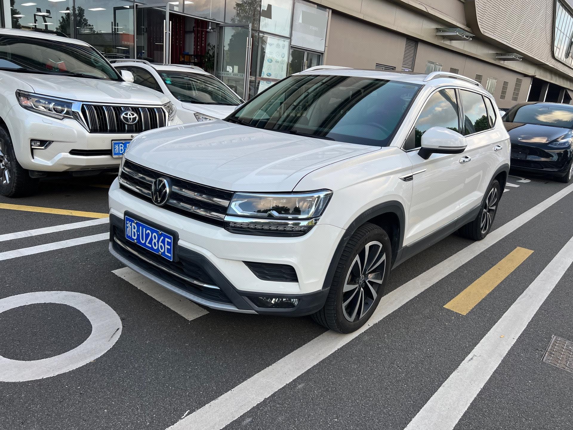 Volkswagen Tharu 2021 car image 