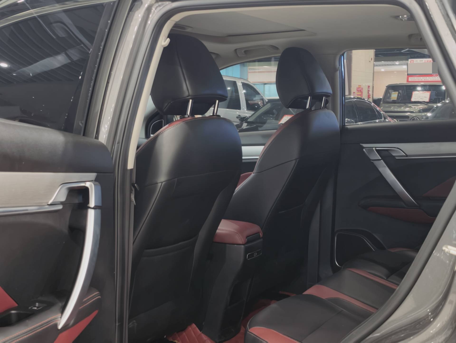 GEELY Coolray 2022 #5 GEELY Coolray 2022 car image #5