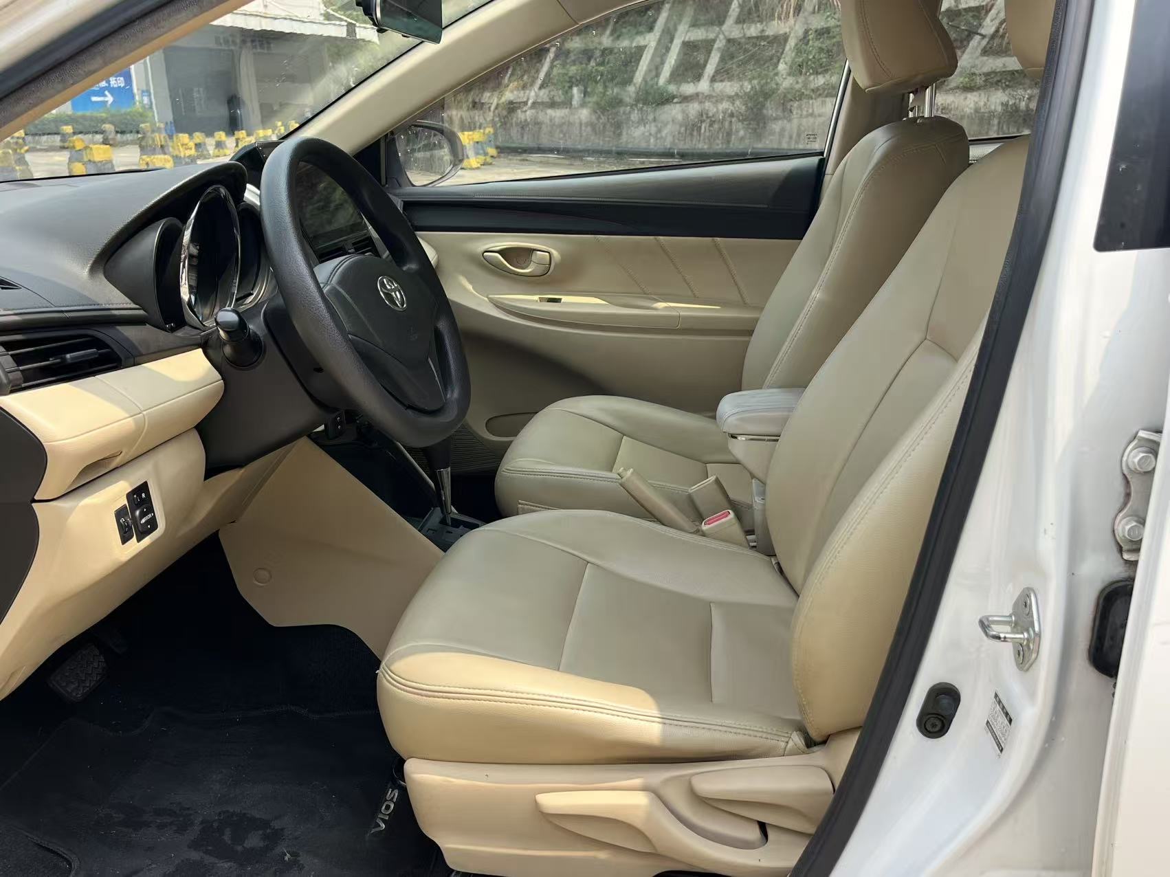 Toyota Vios 2016 image de voiture #4