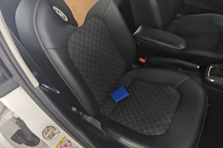 Skoda Rapid 2018 #24 Skoda Rapid 2018 car image #24