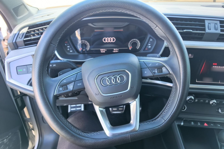 Audi Q3 2024 #11 Audi Q3 2024 car image #11