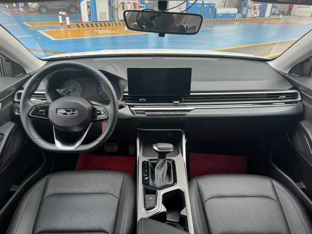 GEELY Emgrand 2023 #8 GEELY Emgrand 2023 car image #8