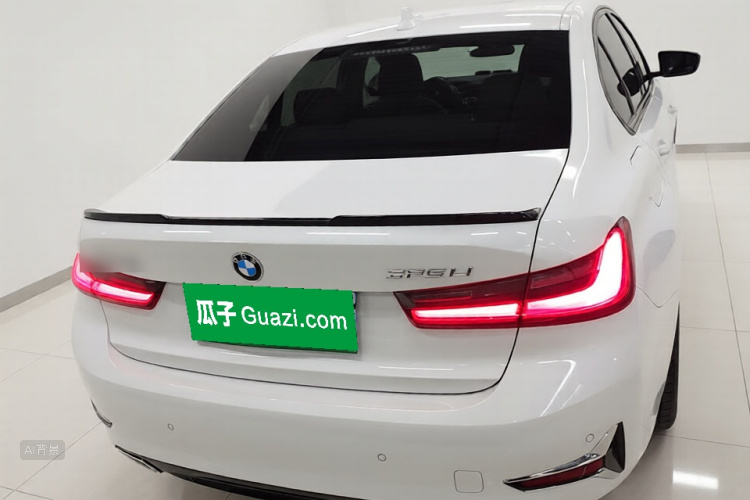 BMW 3 Series 2020 #4 BMW 3 Series 2020 car image #4