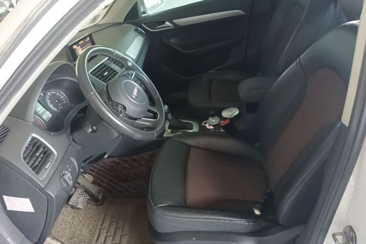 Audi Q3 2019 #15 Audi Q3 2019 car image #15